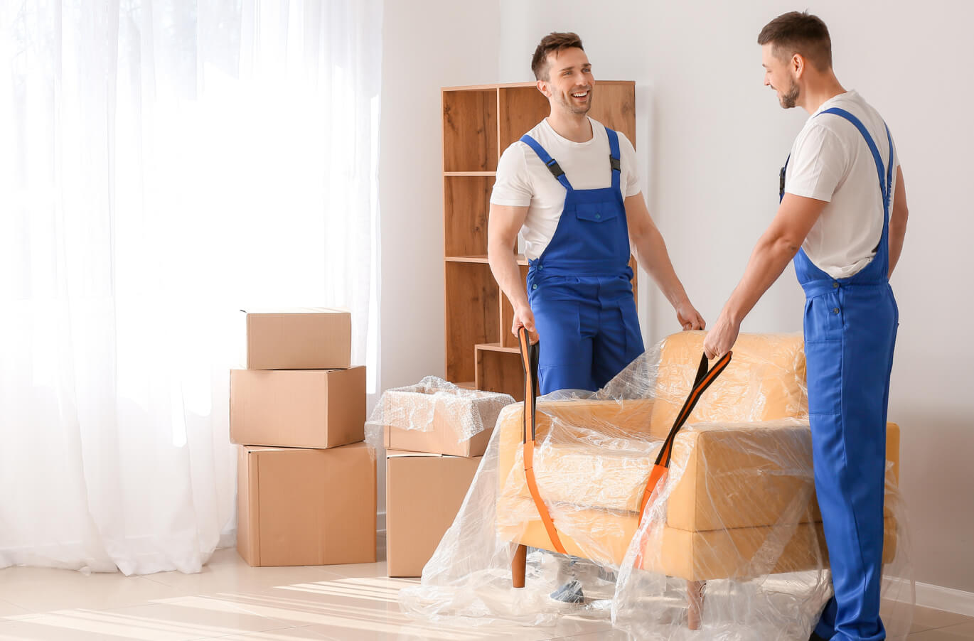 hire our single item furniture movers Laval