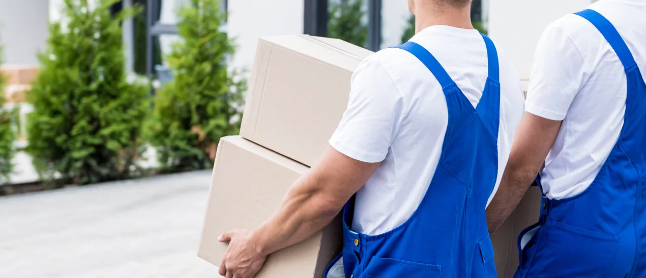 swift moving help in Ajax from superior mover